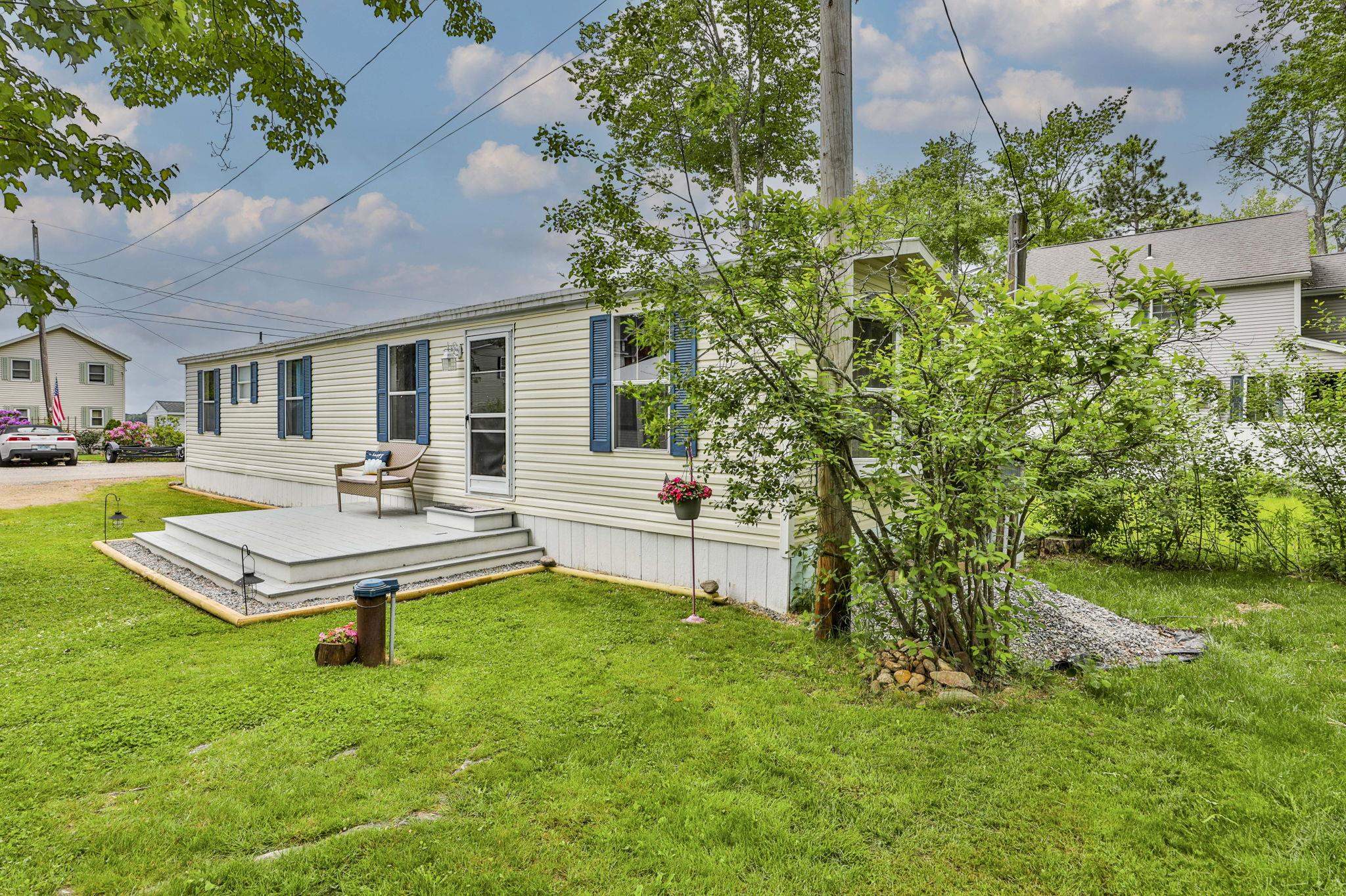 100-102 Tucker Shore Road Belmont, NH 03220 - Photo 37 of 44
