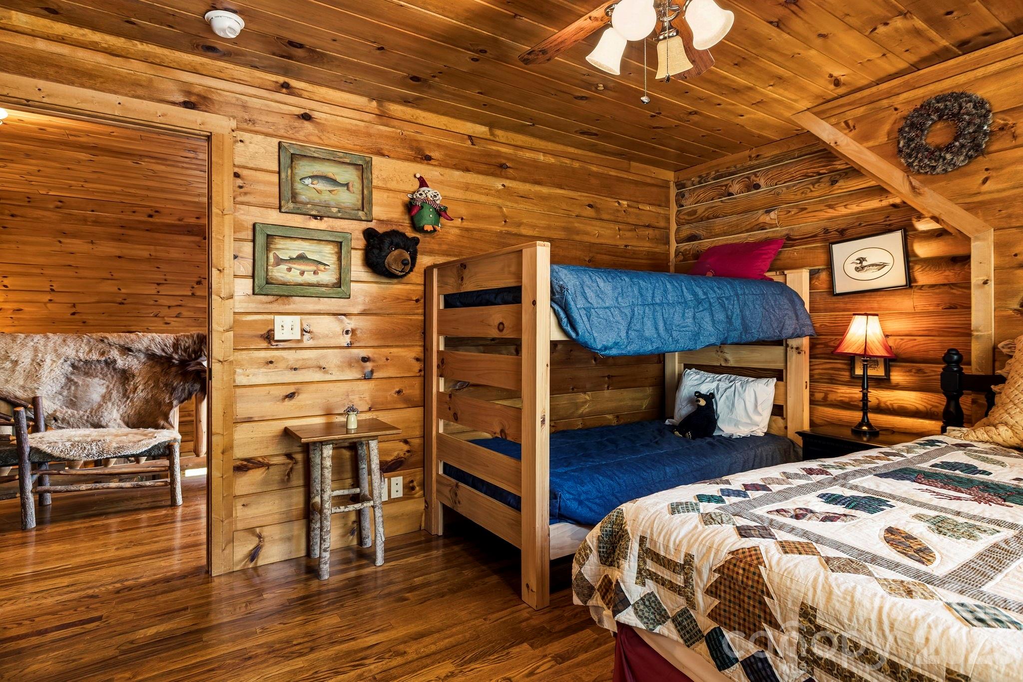 195 Justin Ridge Clyde, NC 28721 - Photo 35 of 44