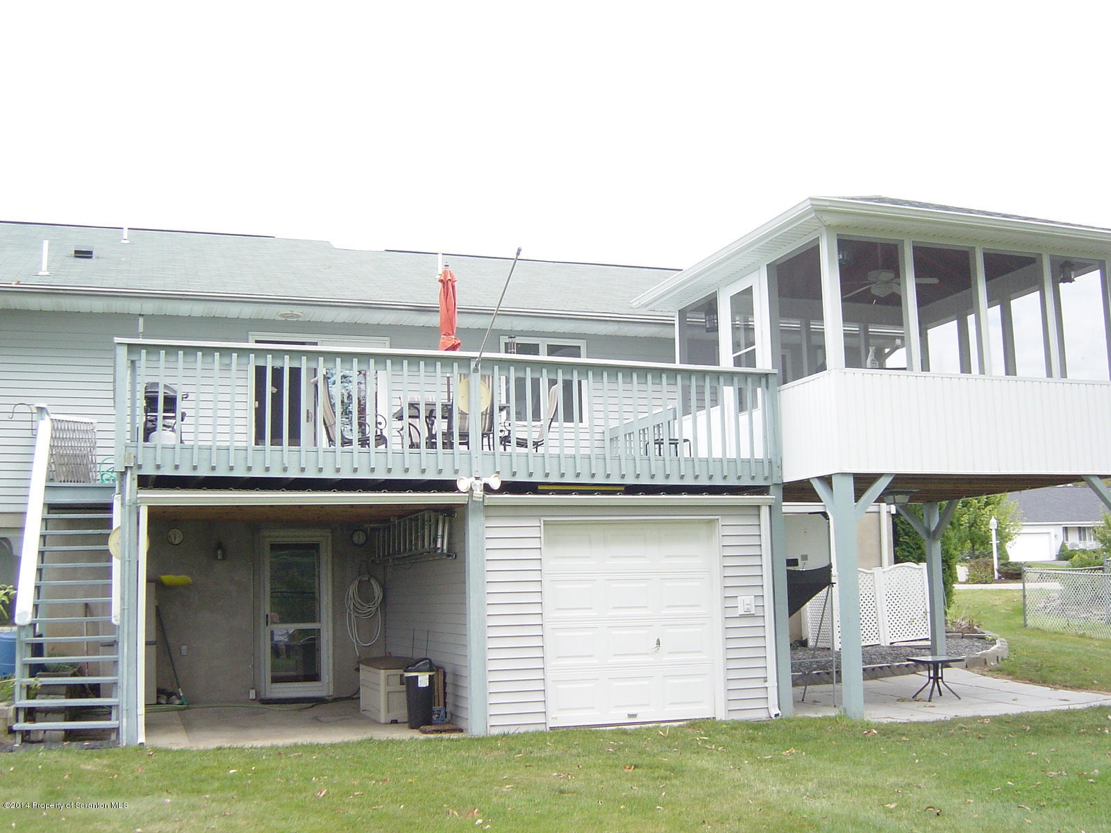 917 Clearview Road Moscow, PA 18444 - Photo 36 of 41 Gallery Image 36