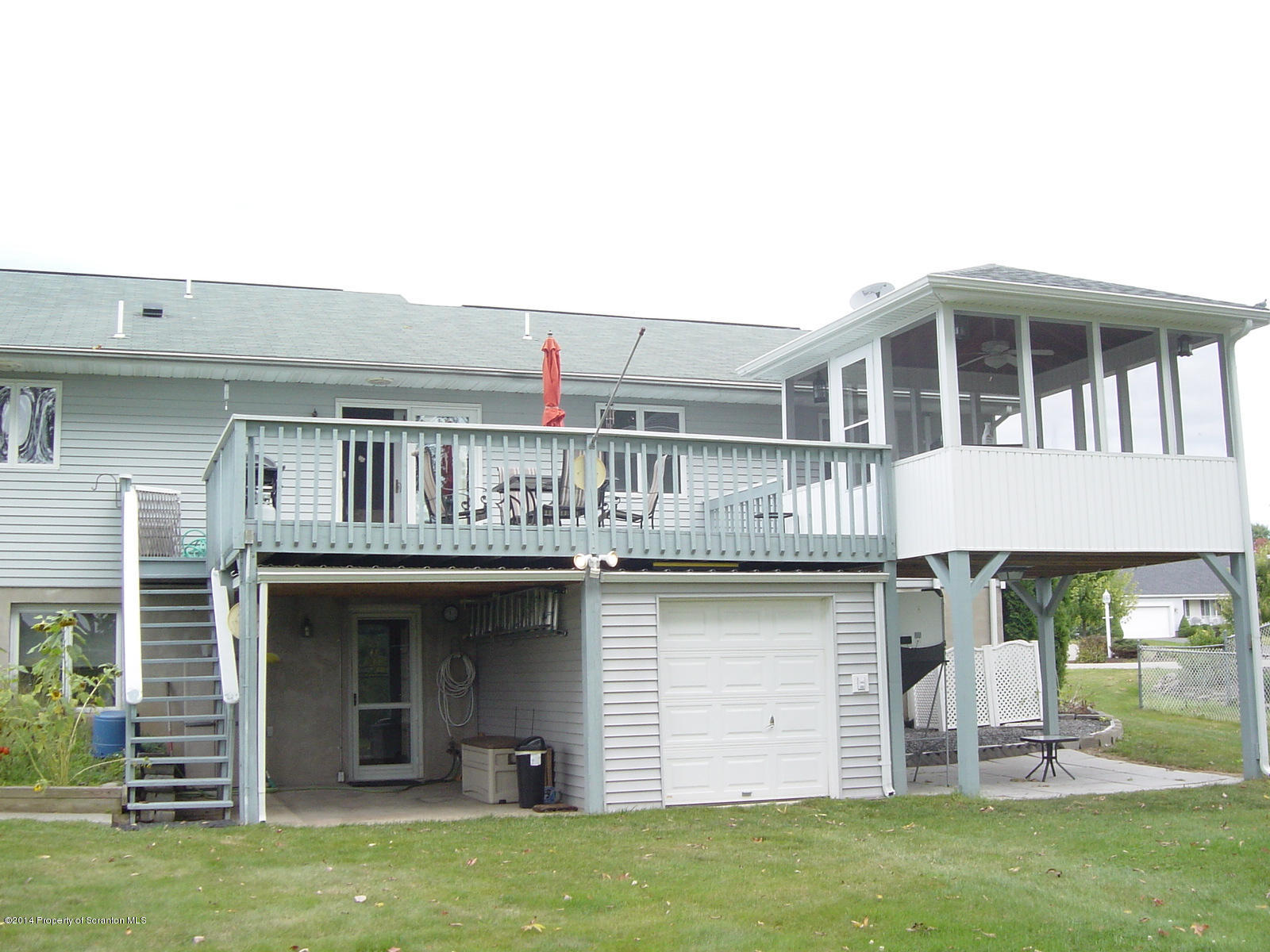 917 Clearview Road Moscow, PA 18444 - Photo 37 of 41 Gallery Image 37