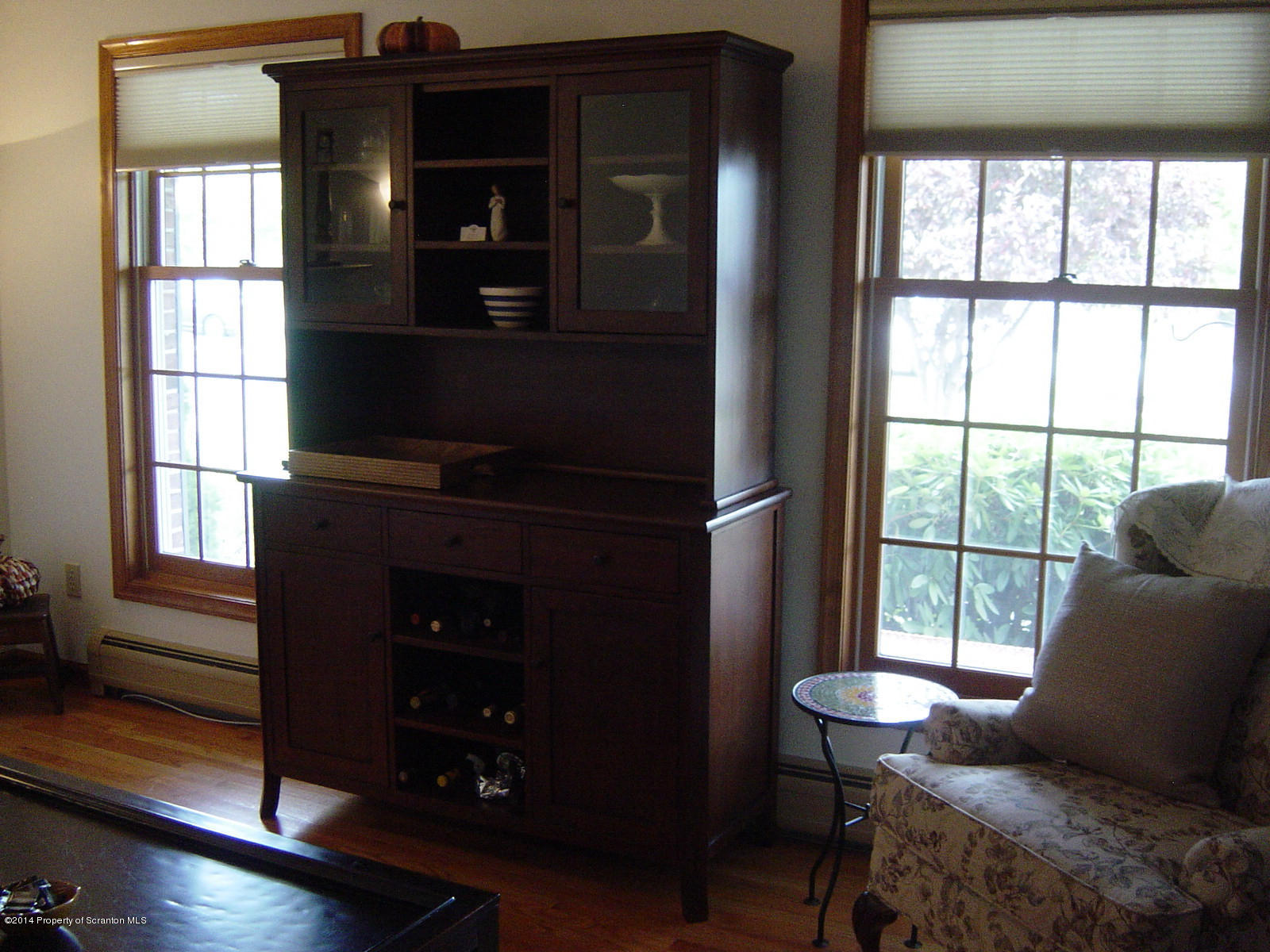 917 Clearview Road Moscow, PA 18444 - Photo 6 of 41 Gallery Image 6