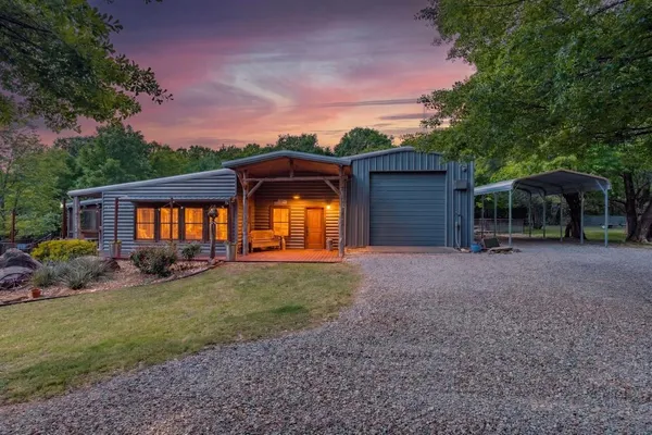 $465,000 | 2680 County Road 2010, Ravenna, TX 75476