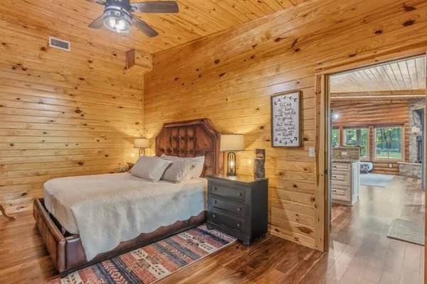 $465,000 | 2680 County Road 2010, Ravenna, TX 75476