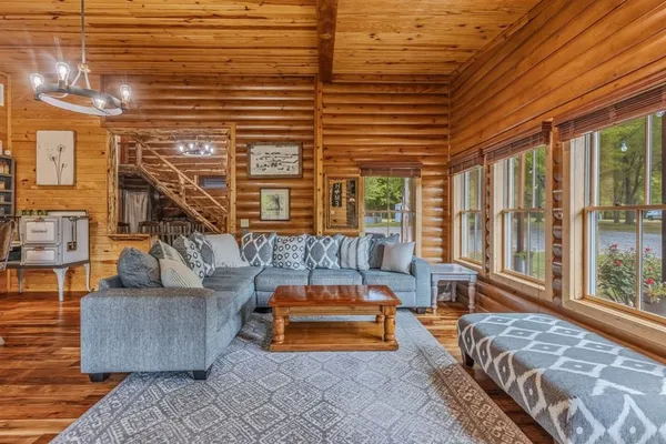 $465,000 | 2680 County Road 2010, Ravenna, TX 75476