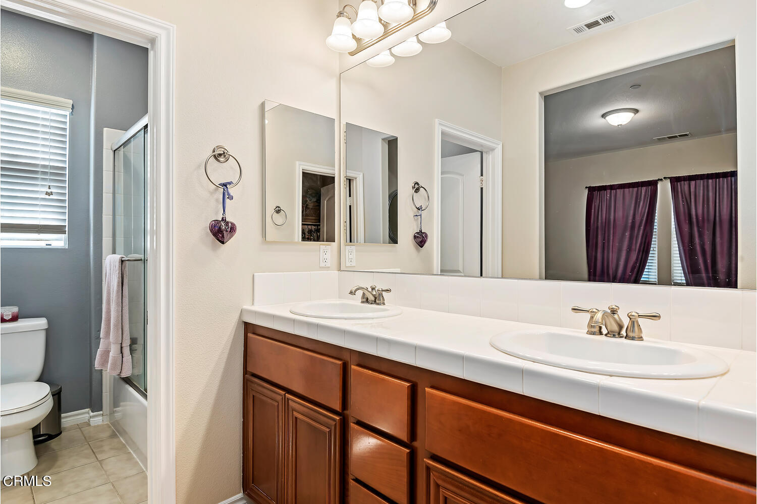 8216 Silver Circle Ventura, CA 93004 - Photo 13 of 20 8216 Silver Cir-013-011-Master Bathroom-