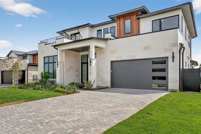 $2,099,990 | 10105 Milky Way Drive, Austin, TX 78730