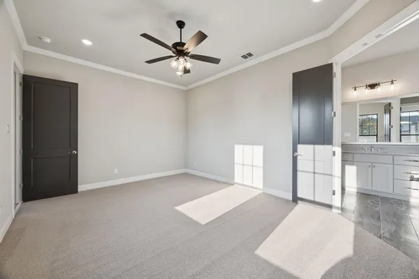 $627,000 | 305 Sunset Lane, Unit 101, Fort Worth, TX 76114