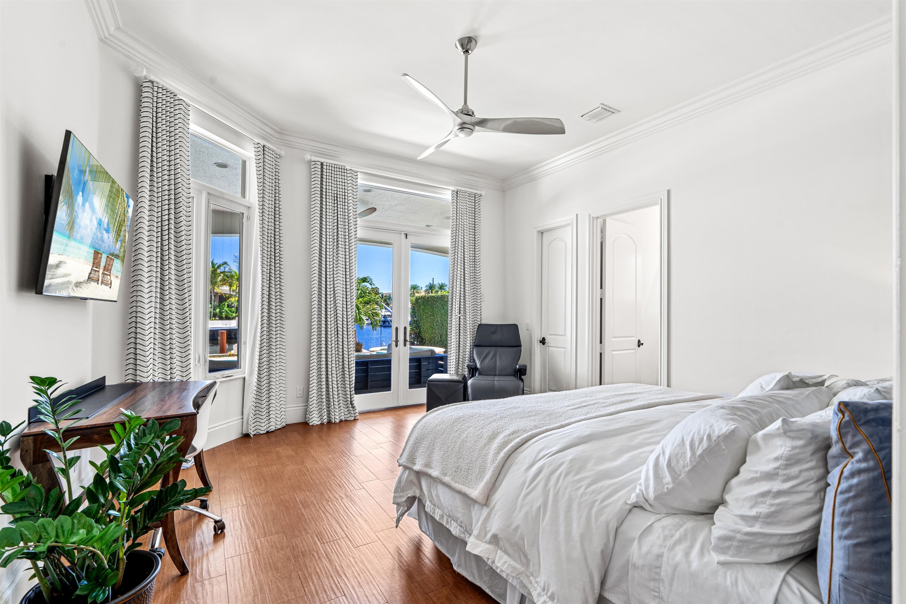 2320 Northeast 34th Court Lighthouse Point, FL 33064 - Photo 52 of 60 BEDROOM_1