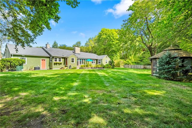 $730,000 | 36 Apple Tree Lane, Warwick, RI 02888