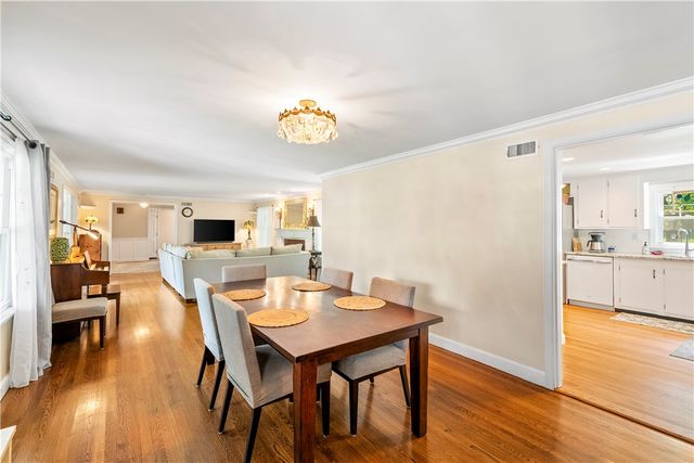 $730,000 | 36 Apple Tree Lane, Warwick, RI 02888