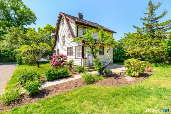 $4,100 | 16 Vine Road, Stamford, CT 06905