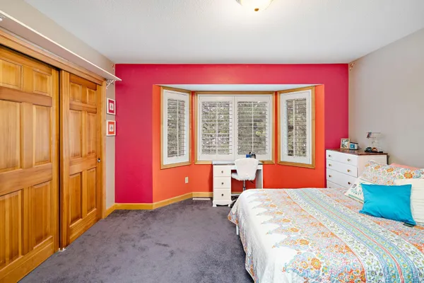 $1,000,000 | 8197 Drexel Court, Eden Prairie, MN 55347