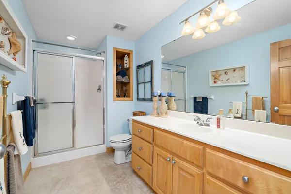 $1,000,000 | 8197 Drexel Court, Eden Prairie, MN 55347