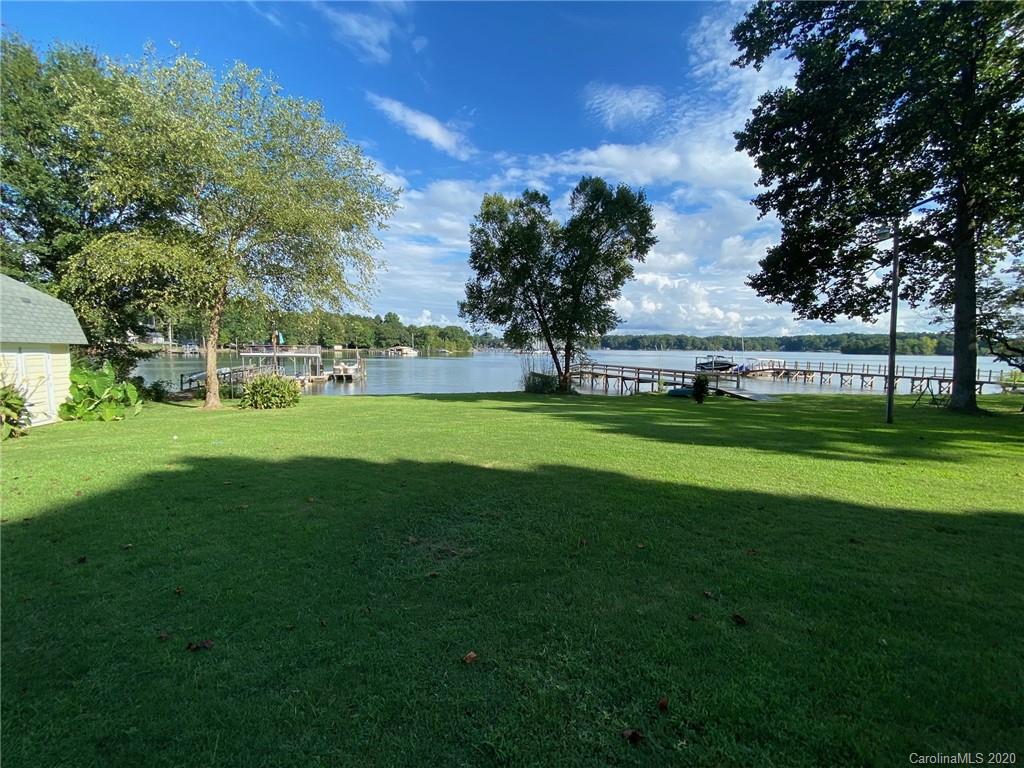 8118 Mallard Road Denver, NC 28037 - Photo 7 of 26 Gallery Image 7