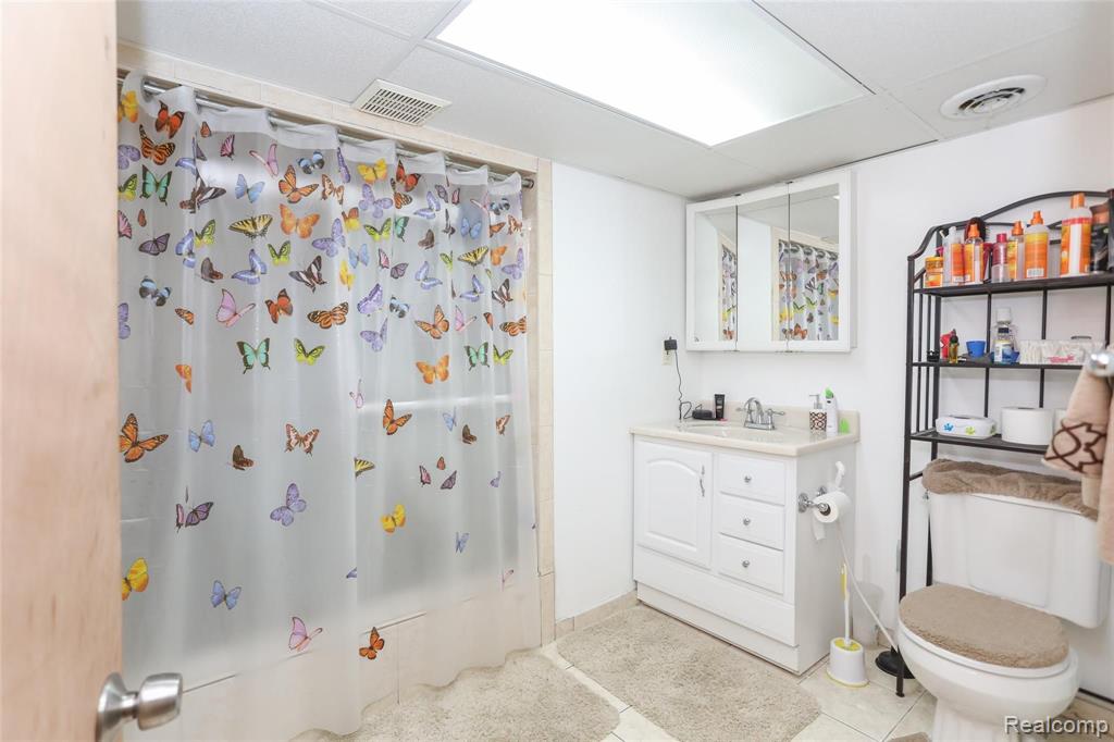1822 Highview Street Dearborn, MI 48128 - Photo 25 of 30