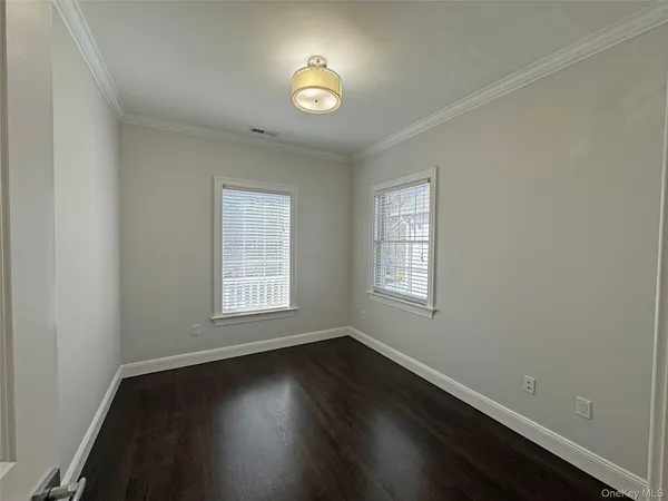 $11,500 | 1019 Grove Street, Mamaroneck, NY 10543