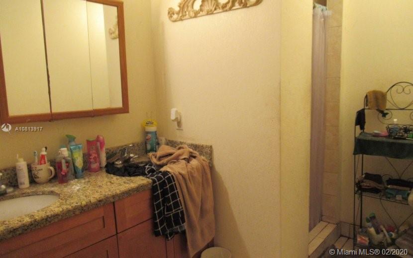 10625 Southwest 171st Street Miami, FL 33157 - Photo 4 of 10