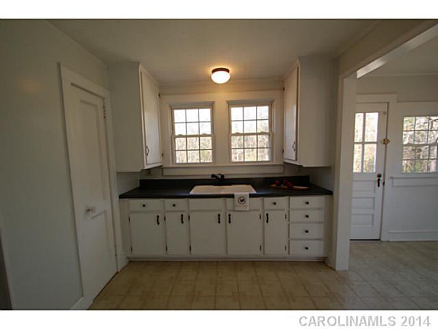1110 Walker Road Mount Pleasant, NC 28025 - Photo 6 of 13 Gallery Image 6