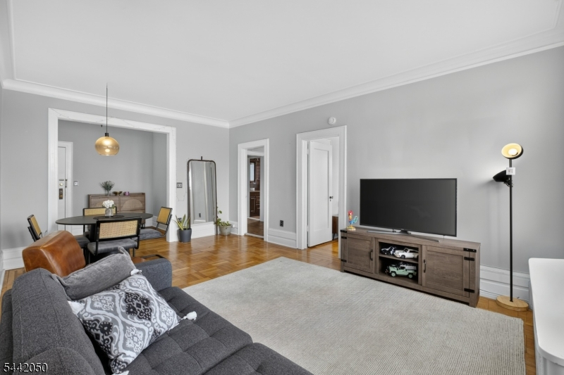 16 Forest Street Montclair, NJ 07042 - Photo 11 of 24