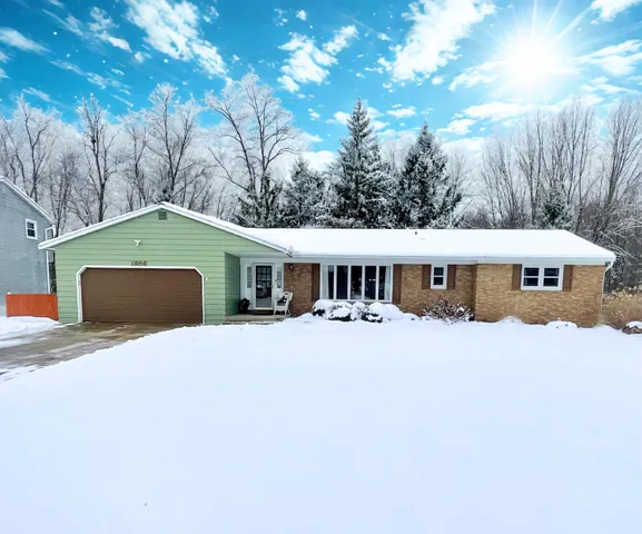 $319,900 | 1956 Trinity Lane, Jackson, MI 49201
