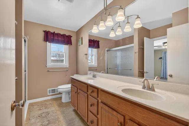 $319,900 | 1956 Trinity Lane, Jackson, MI 49201