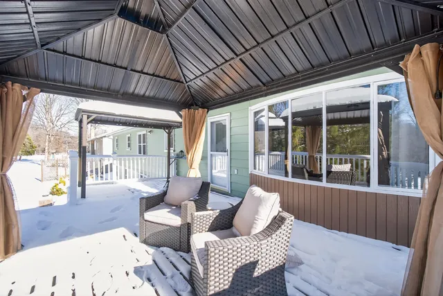 $319,900 | 1956 Trinity Lane, Jackson, MI 49201