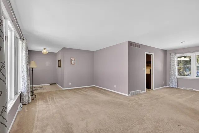 $319,900 | 1956 Trinity Lane, Jackson, MI 49201