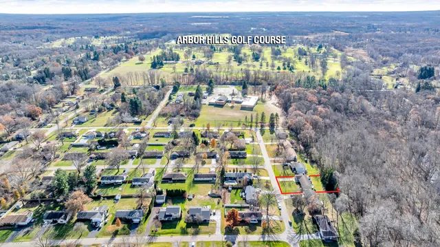 $319,900 | 1956 Trinity Lane, Jackson, MI 49201