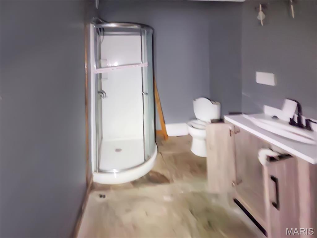 407 East Salling Street Perry, MO 63462 - Photo 12 of 15