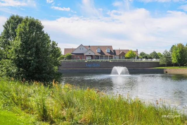 $360,000 | 17120 Carlislie Lane, Lockport, IL 60441