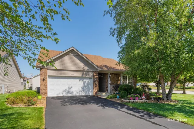 $360,000 | 17120 Carlislie Lane, Lockport, IL 60441