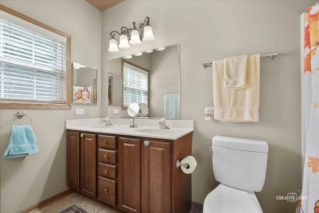 $360,000 | 17120 Carlislie Lane, Lockport, IL 60441