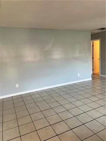 $1,000 | 13920 Wales Street, Unit 1, New Orleans, LA 70128