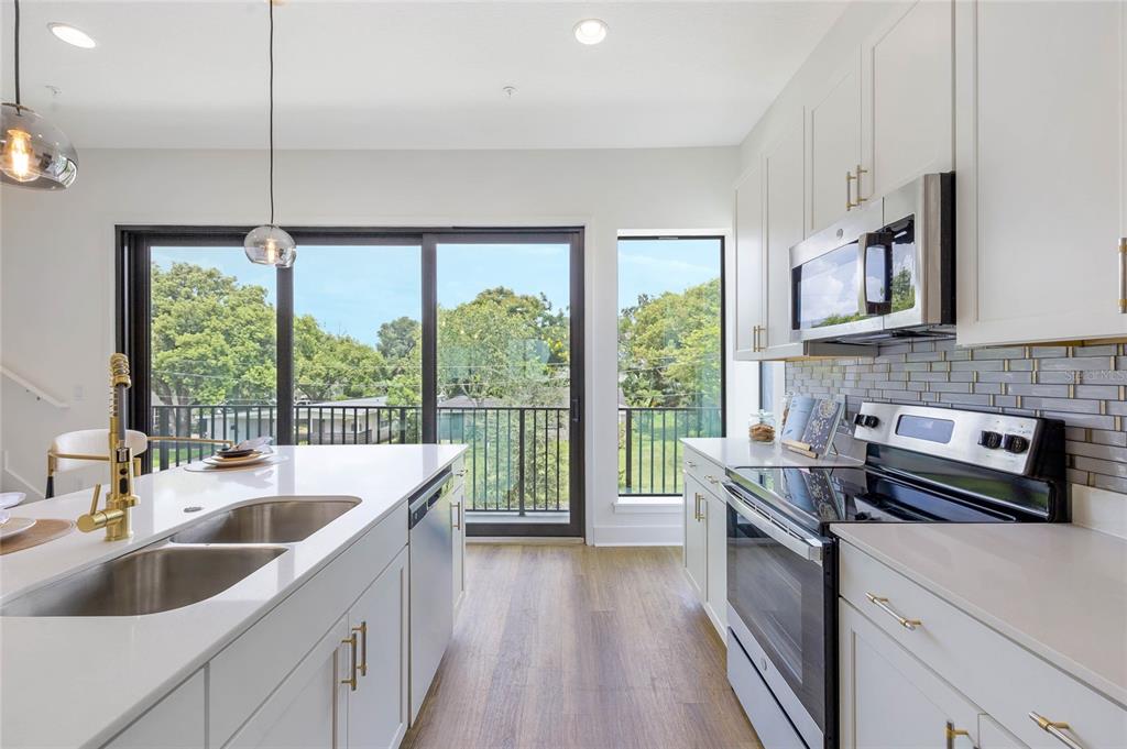 48 West Harding Street, Unit A Orlando, FL 32806 - Photo 17 of 33