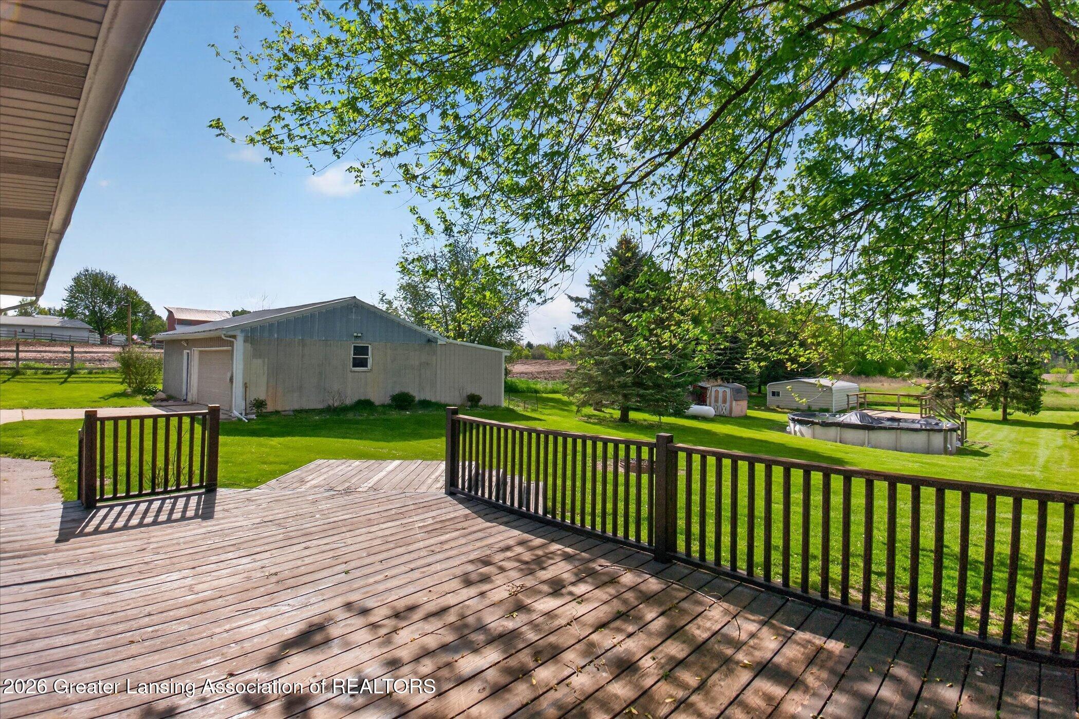 8415 Church Road St. Johns, MI 48879 - Photo 41 of 76 39-8415-Church-Rd-WindowStill-Photograph