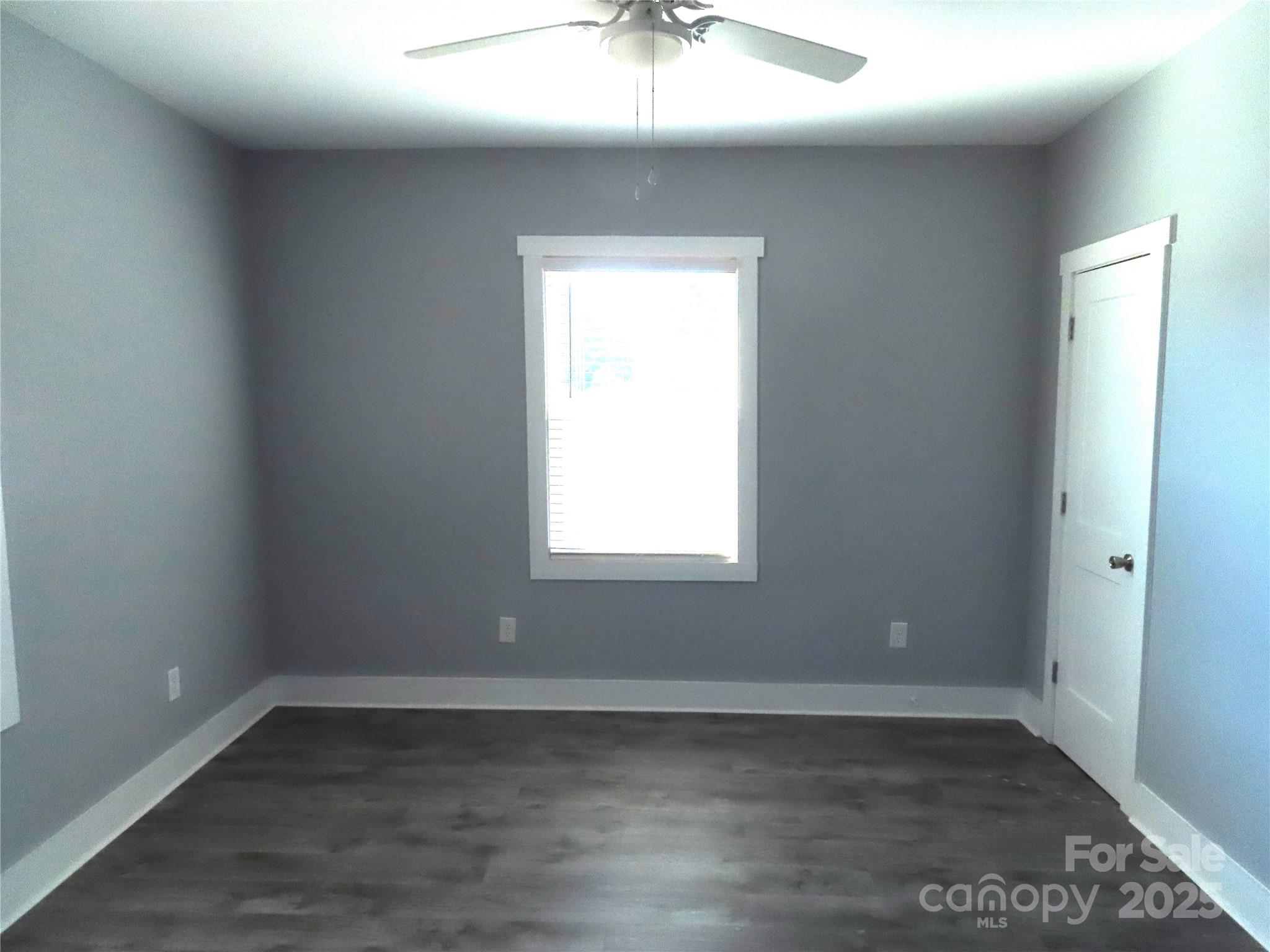 605 State Road 182 Chester, SC 29706 - Photo 21 of 32 an empty room with a window