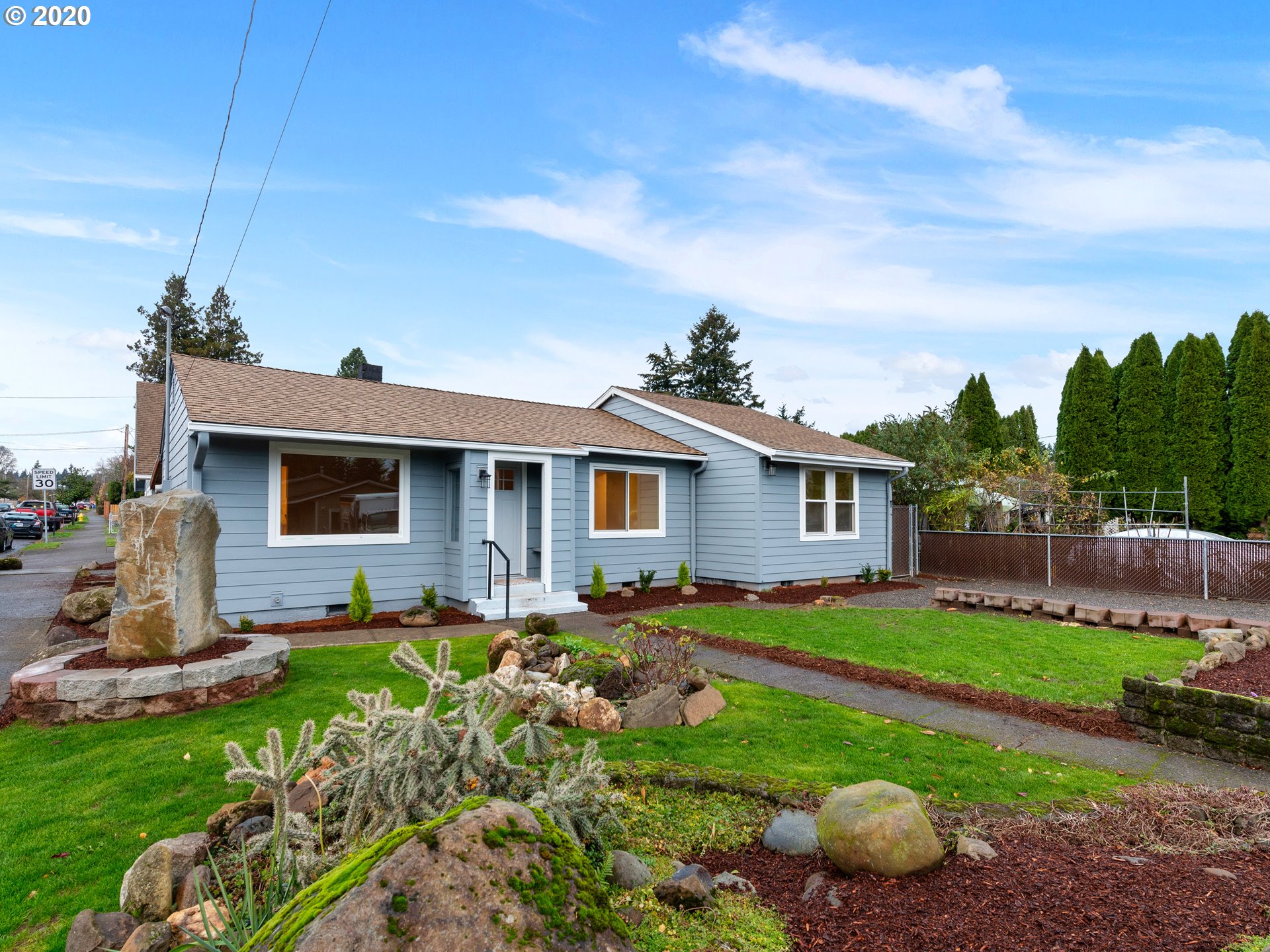 14805 Southeast Main Street Portland, OR 97233 - Photo 2 of 32