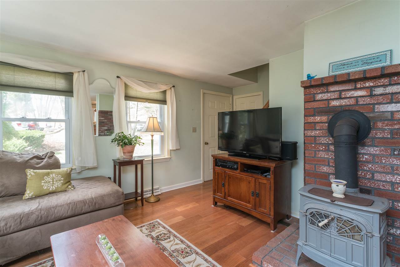 155 Exeter Road Newmarket, NH 03857 - Photo 14 of 36 Gallery Image 14