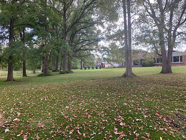 1124 Riverside Drive Owosso, MI 48867 - Photo 18 of 81 50025552-17.JPG