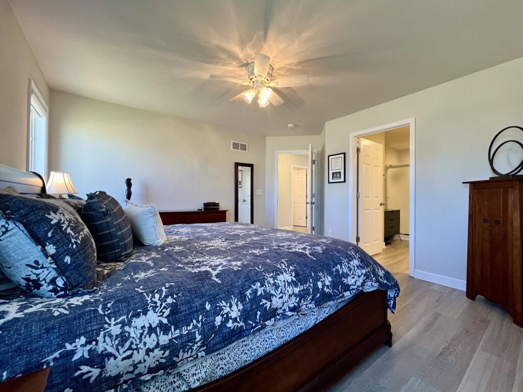 231 Windmill Lane Walworth, WI 53184 - Photo 17 of 38 BCD8CE8B-F4BB-492D-99E7-8DC0DD68F89A_1_1