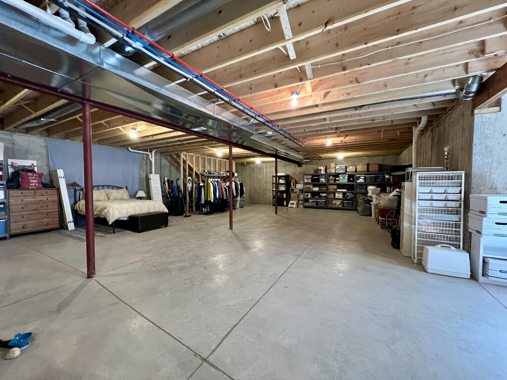 231 Windmill Lane Walworth, WI 53184 - Photo 30 of 38 EF82A3AC-B976-4AF1-BCB9-8DAD3E856479_1_1