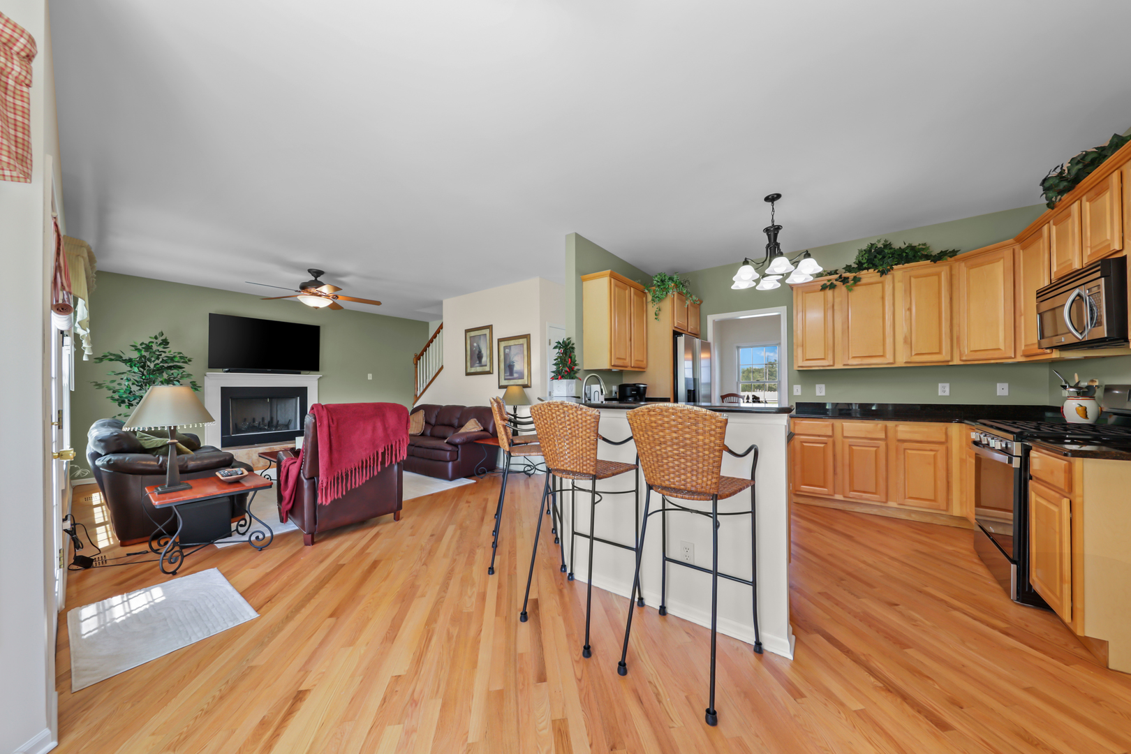 1223 Fox Run Seneca, IL 61341 - Photo 12 of 30