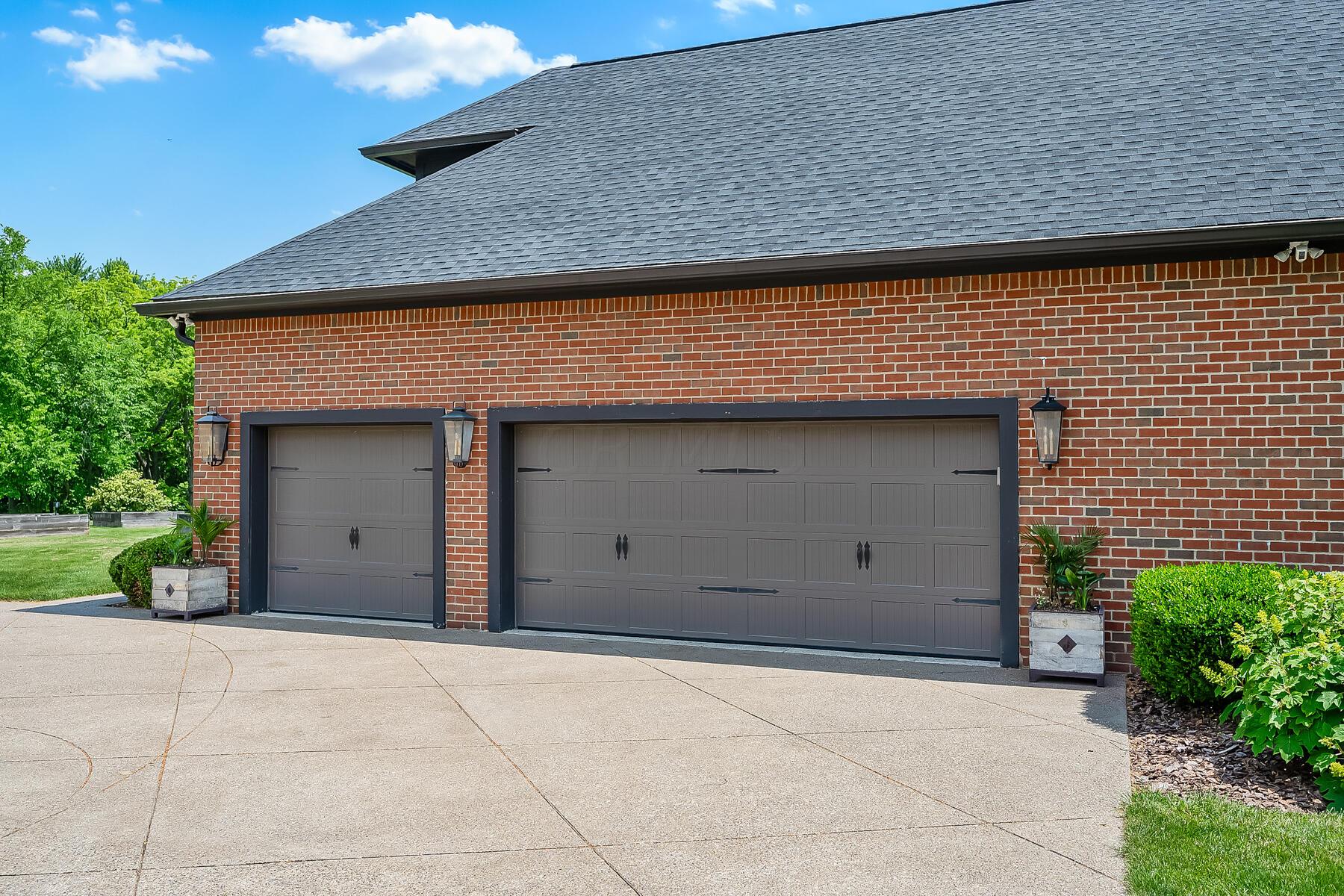 1430 Bean-Oller Road Delaware, OH 43015 - Photo 10 of 108 3-Car Side Load Garage
