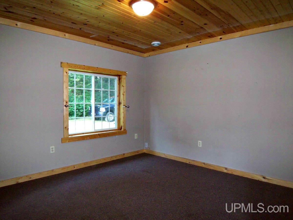 17835 North Holmes Junction Plat Road West Pembine, WI 54156 - Photo 17 of 29