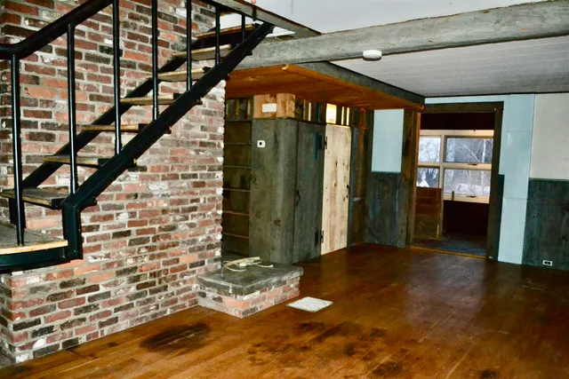 $1,600 | 224 East Main Street, Conway, NH 03818