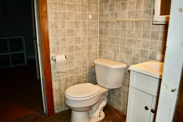 $1,600 | 224 East Main Street, Conway, NH 03818