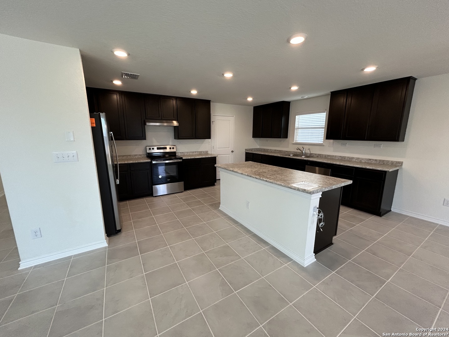 3506 Andromeda Way Converse, TX 78109 - Photo 8 of 32