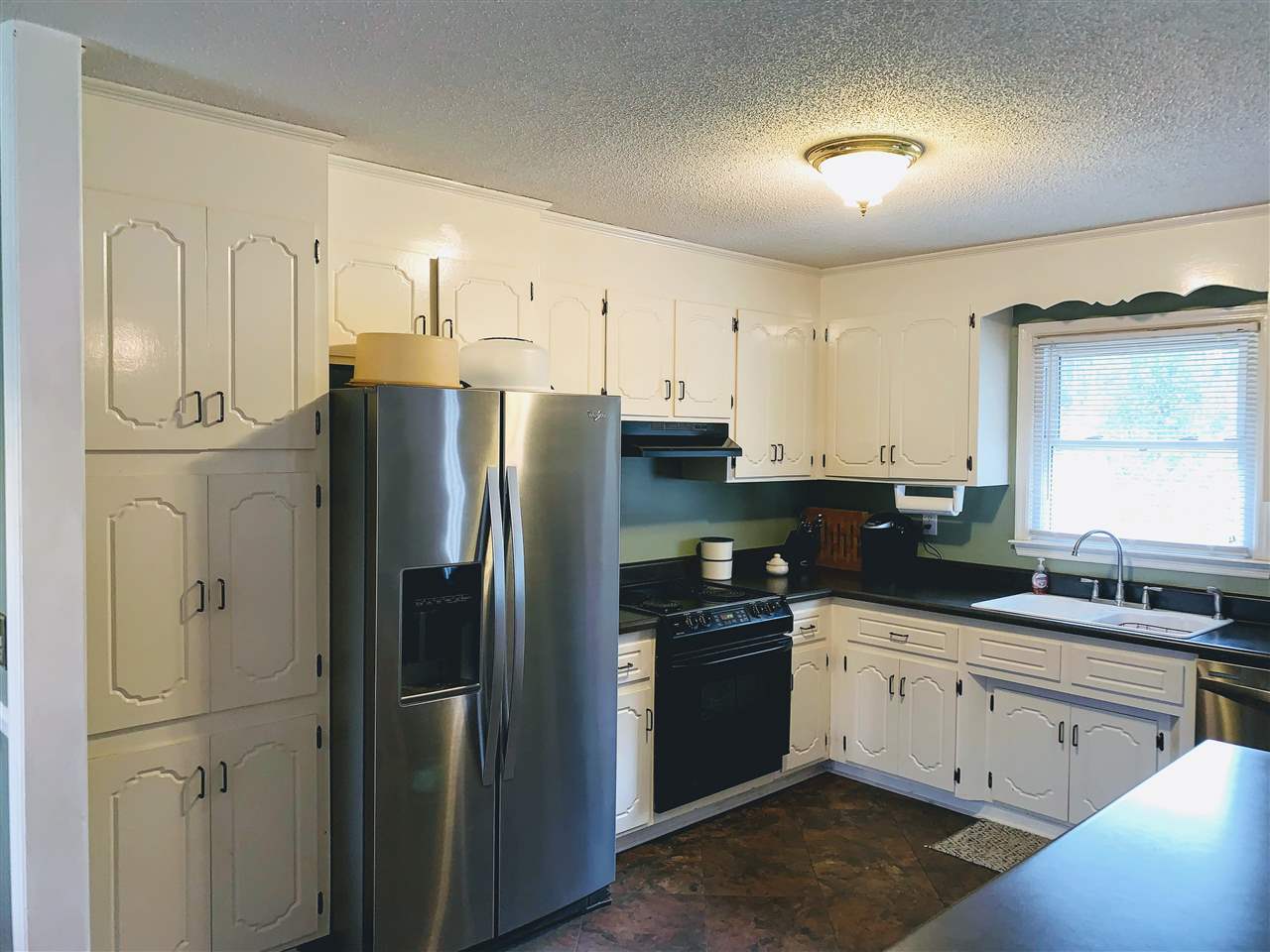614 South Green River Road Gaffney, SC 29341 - Photo 6 of 32