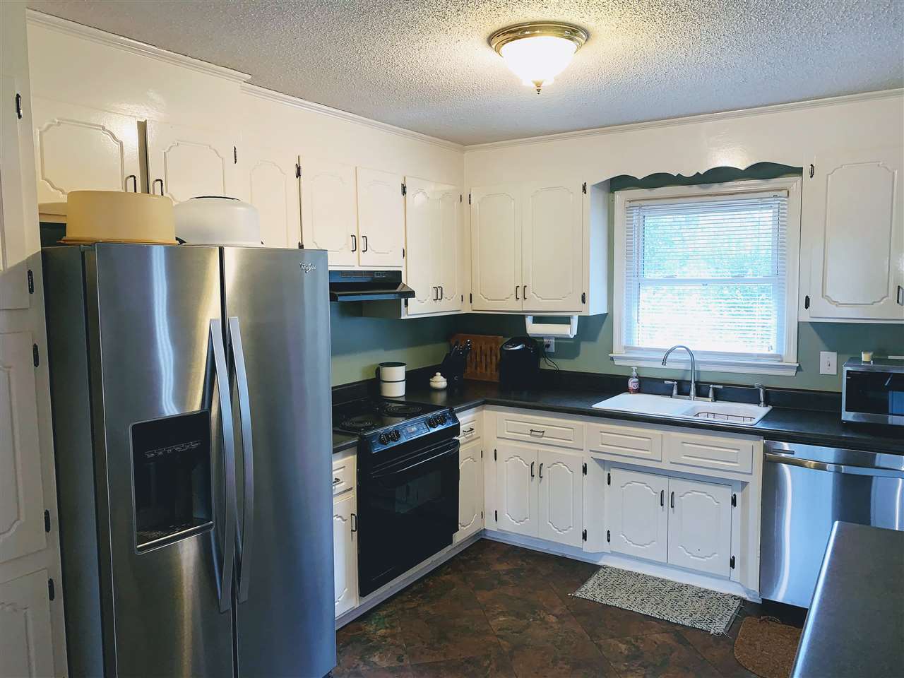 614 South Green River Road Gaffney, SC 29341 - Photo 8 of 32
