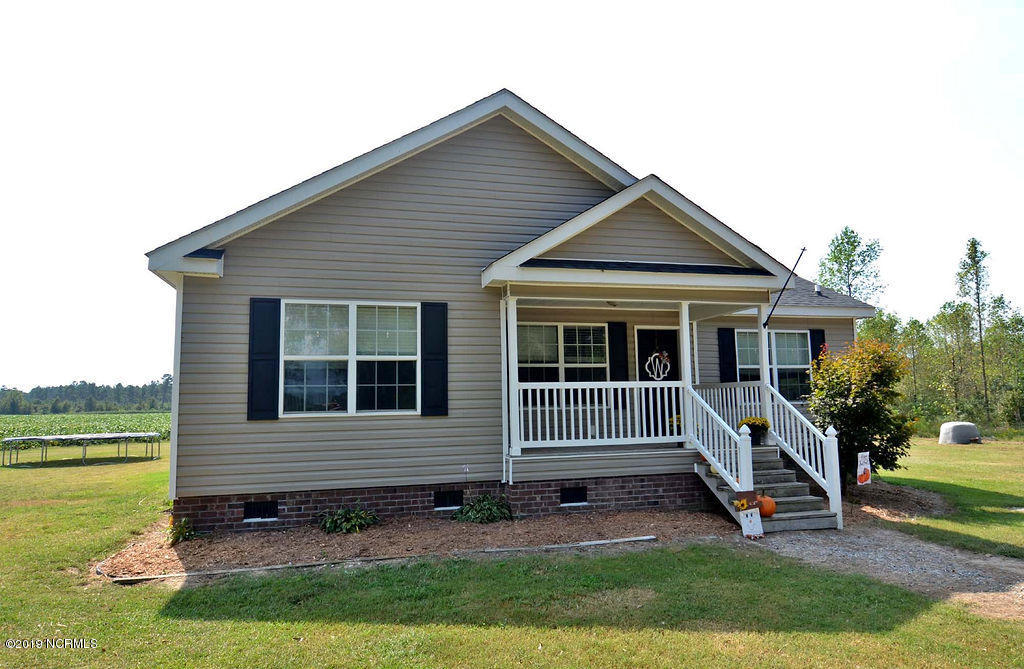 505 Powell Page Road Wallace, NC 28466 - Photo 3 of 44 DSC_0404